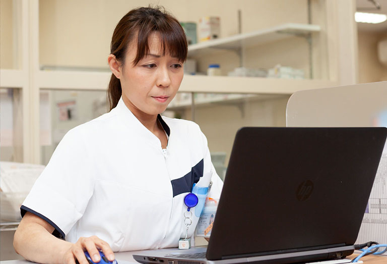 採用情報